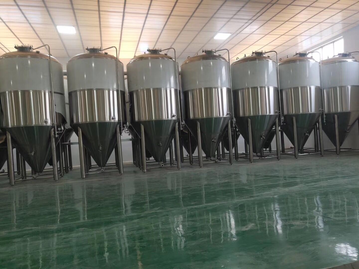 大型啤酒發酵罐 大型啤酒發酵罐