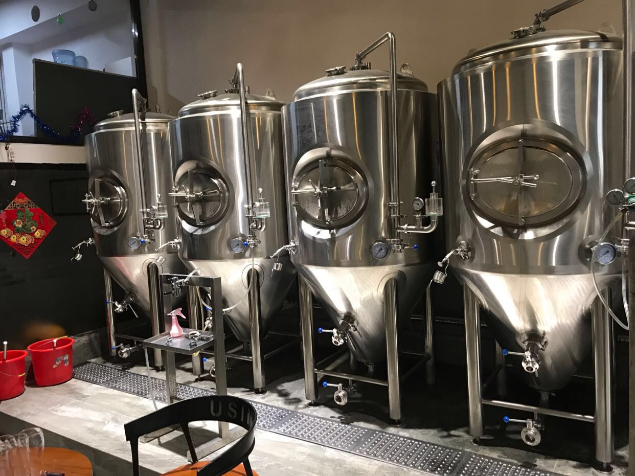 豪魯錐形啤酒發酵罐 豪魯錐形啤酒發酵罐